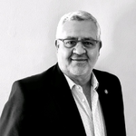 Servaas Du Plessis (CEO of XTND)
